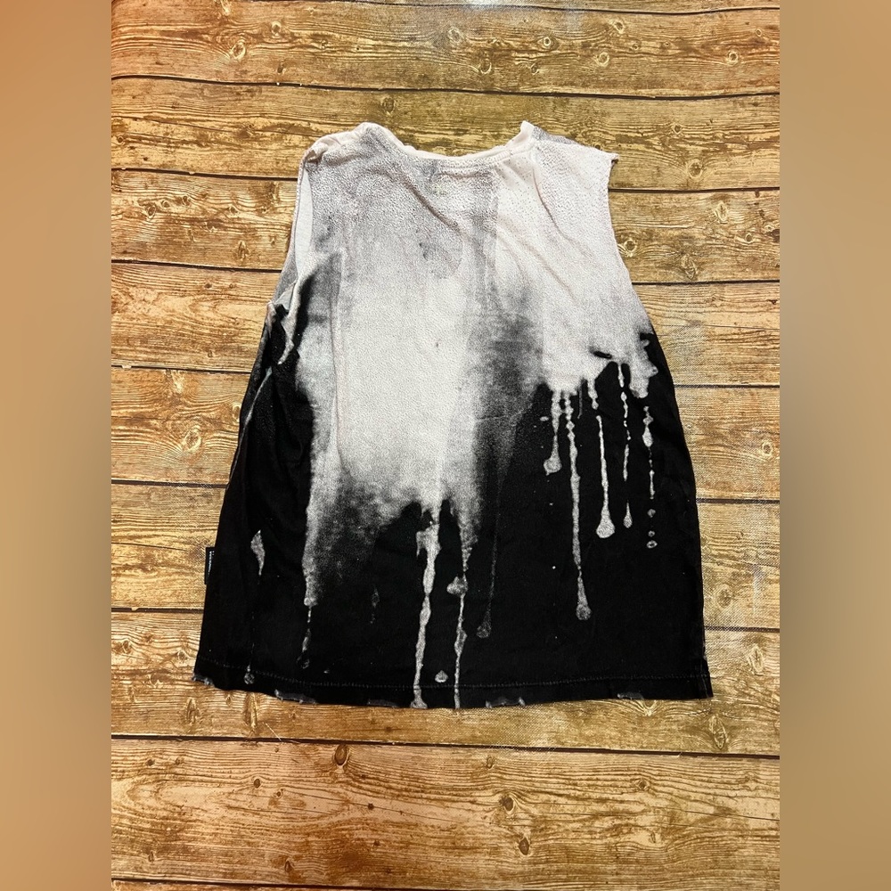 NWOT NUNUNU melting mask sleeveless shirt UNISEX Size 8-9 & 4-5 - Picture 8 of 8